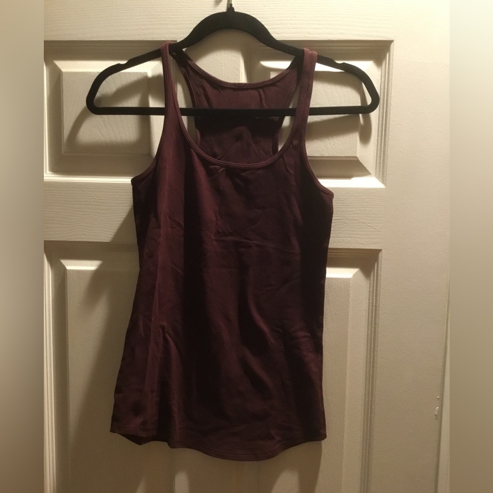 Lululemon tank top size 6